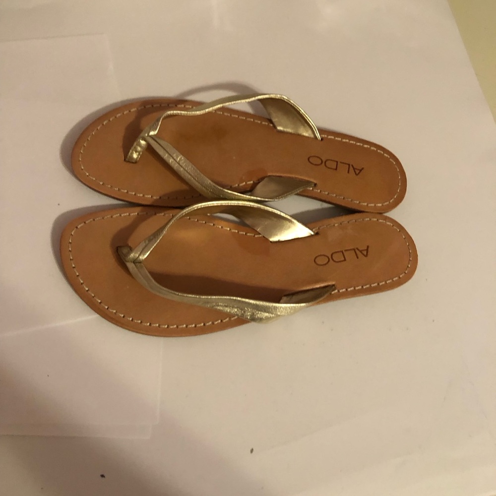 Aldo sandle size 5.5
